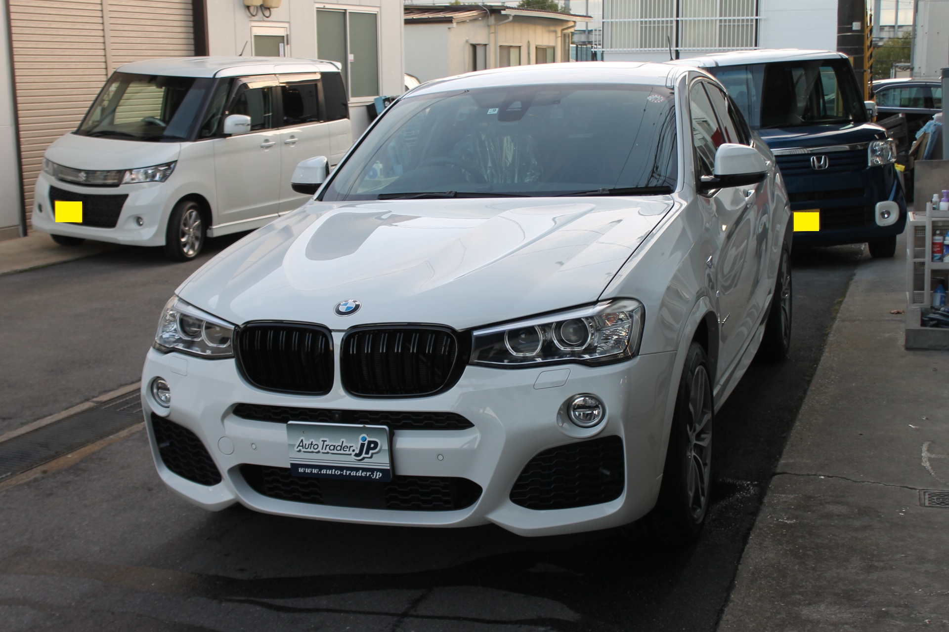 BMW　X4ｘＤｒｉｖｅ２８ｉ Mスポーツ御納車です！！(写真)